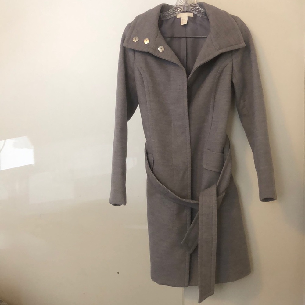 gray tie trench coat
